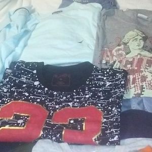 3 mens medium tee shirts.